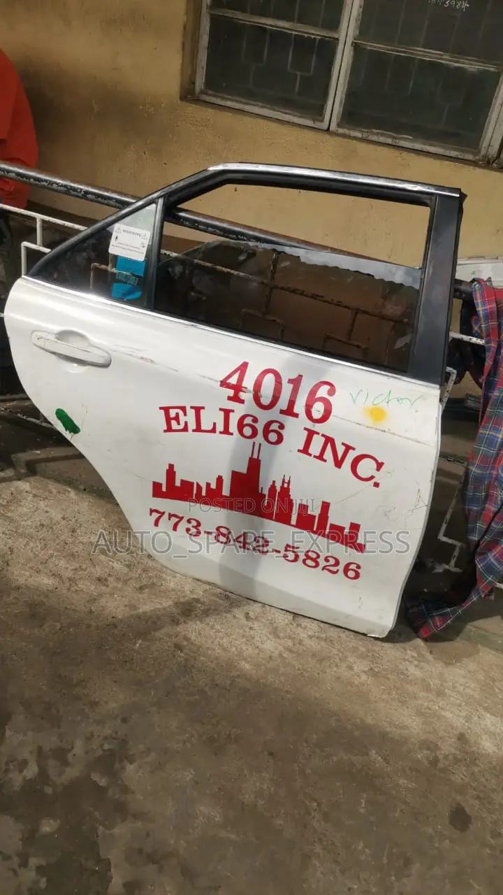 Camry 2016 Back Right Door