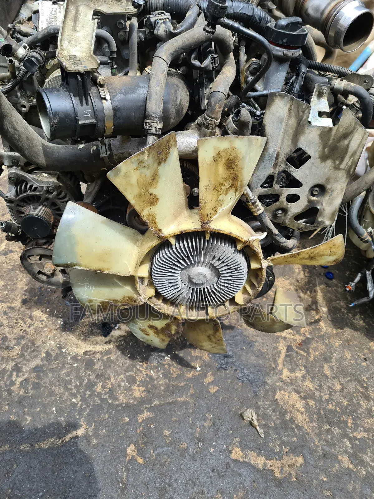Nissan Pathfinder Diesel Engine and Gearbox