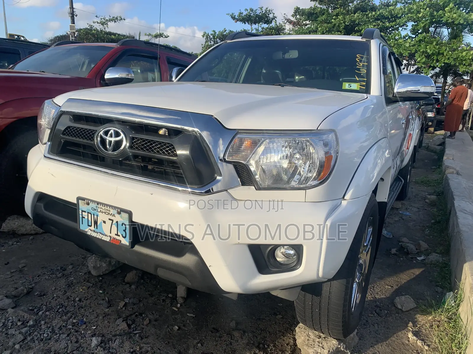 Toyota Tacoma 2014 White