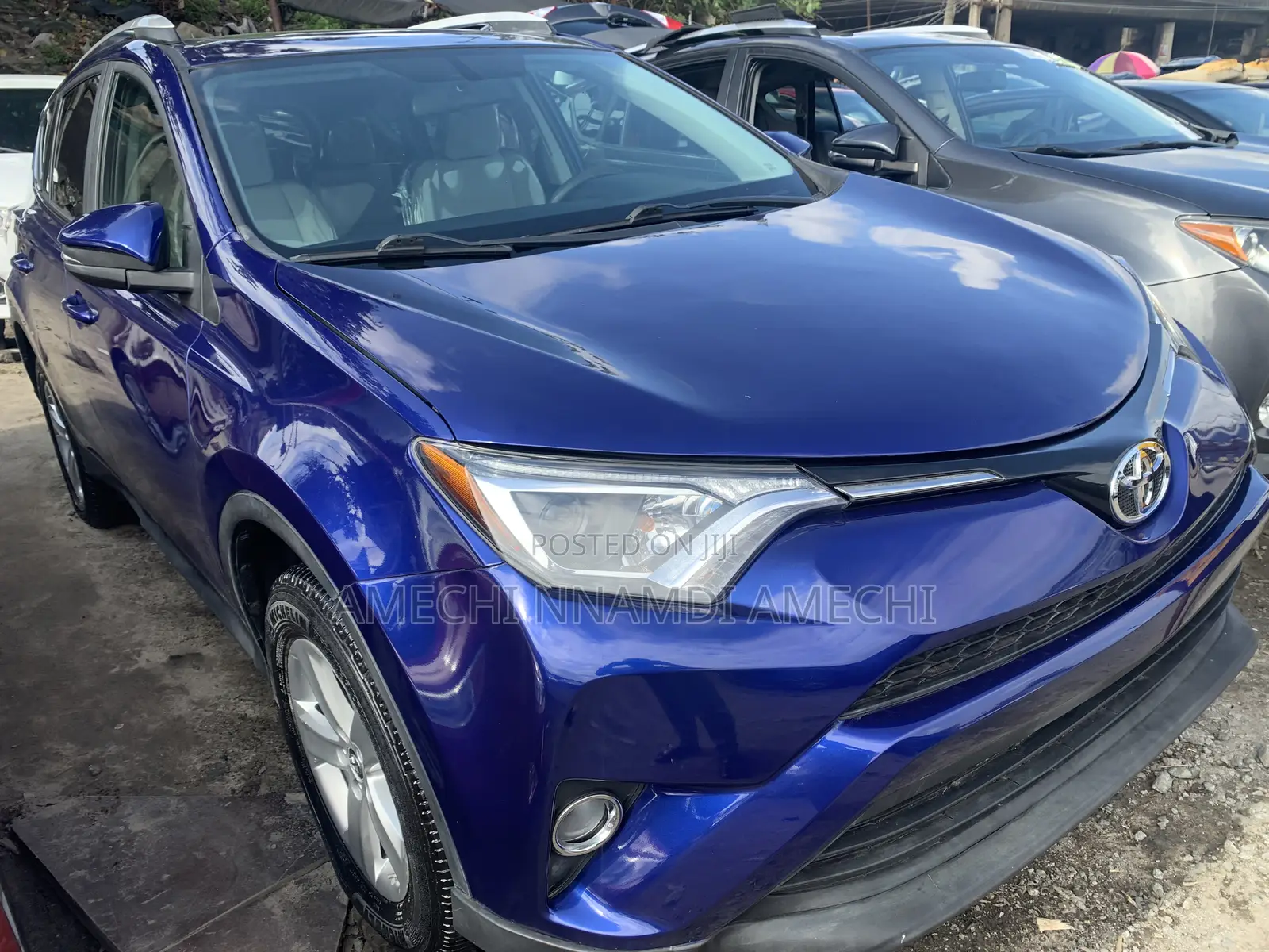 Toyota RAV4 2017 Blue