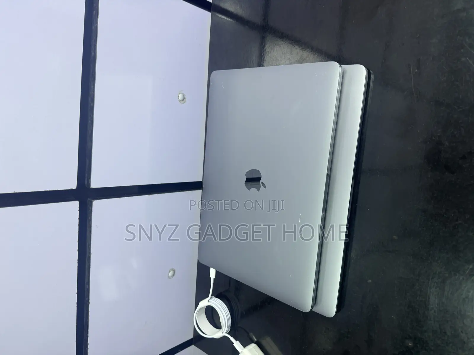 Laptop Apple MacBook Pro 2019 8GB Intel Core I5 SSD 256GB