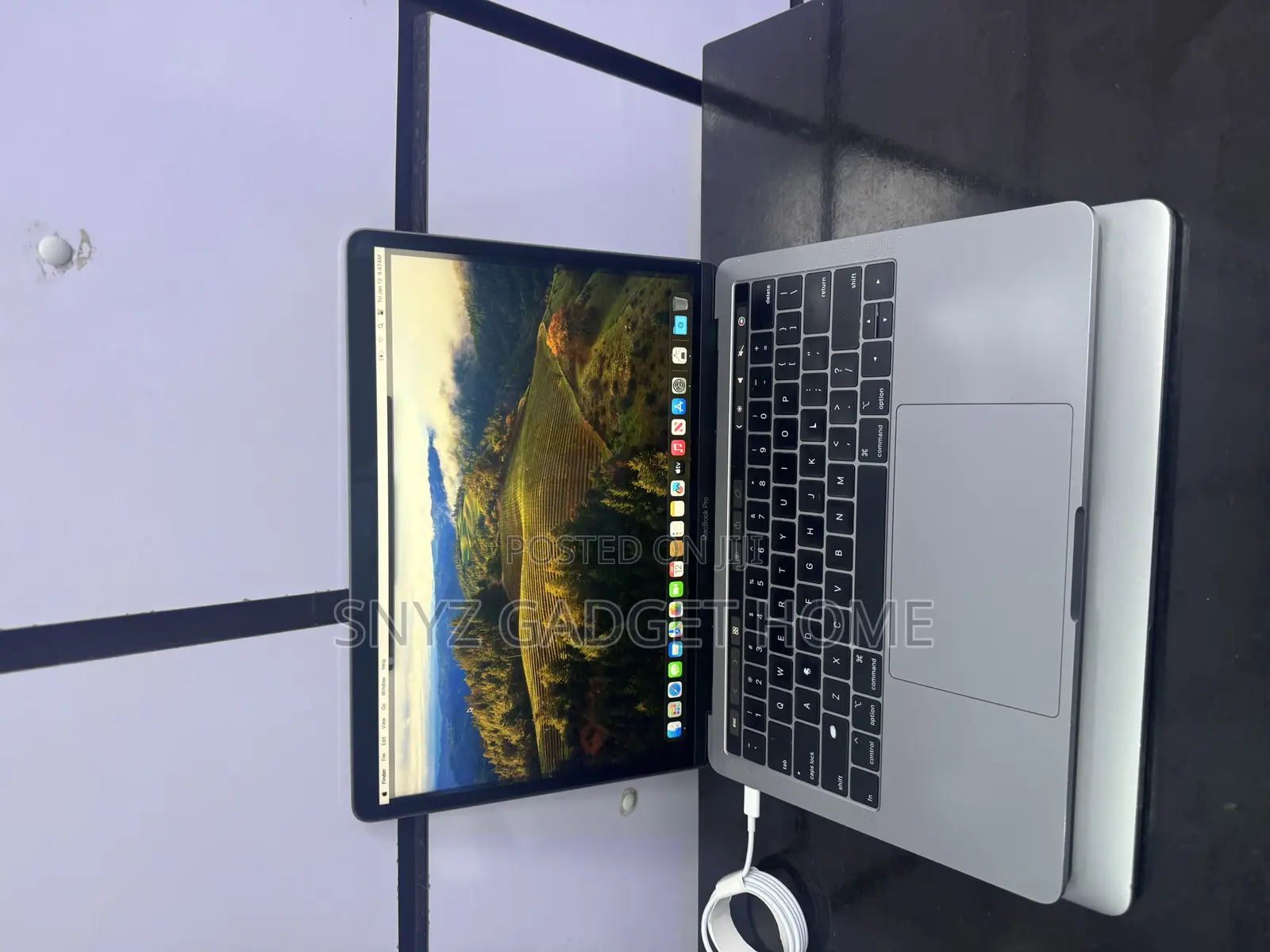 Laptop Apple MacBook Pro 2019 8GB Intel Core I5 SSD 256GB
