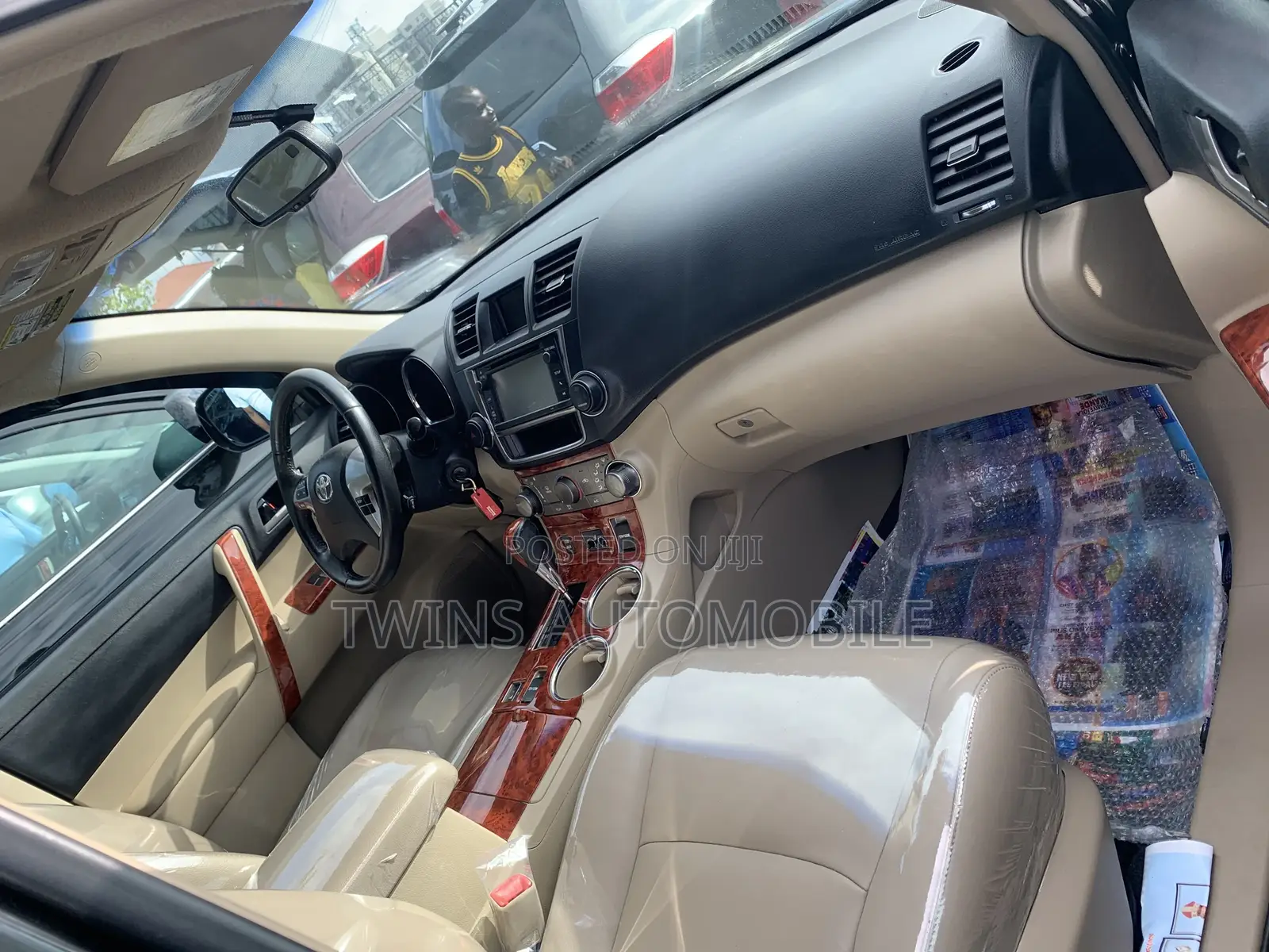 Toyota Highlander Limited 3.5l 4WD 2013 Black