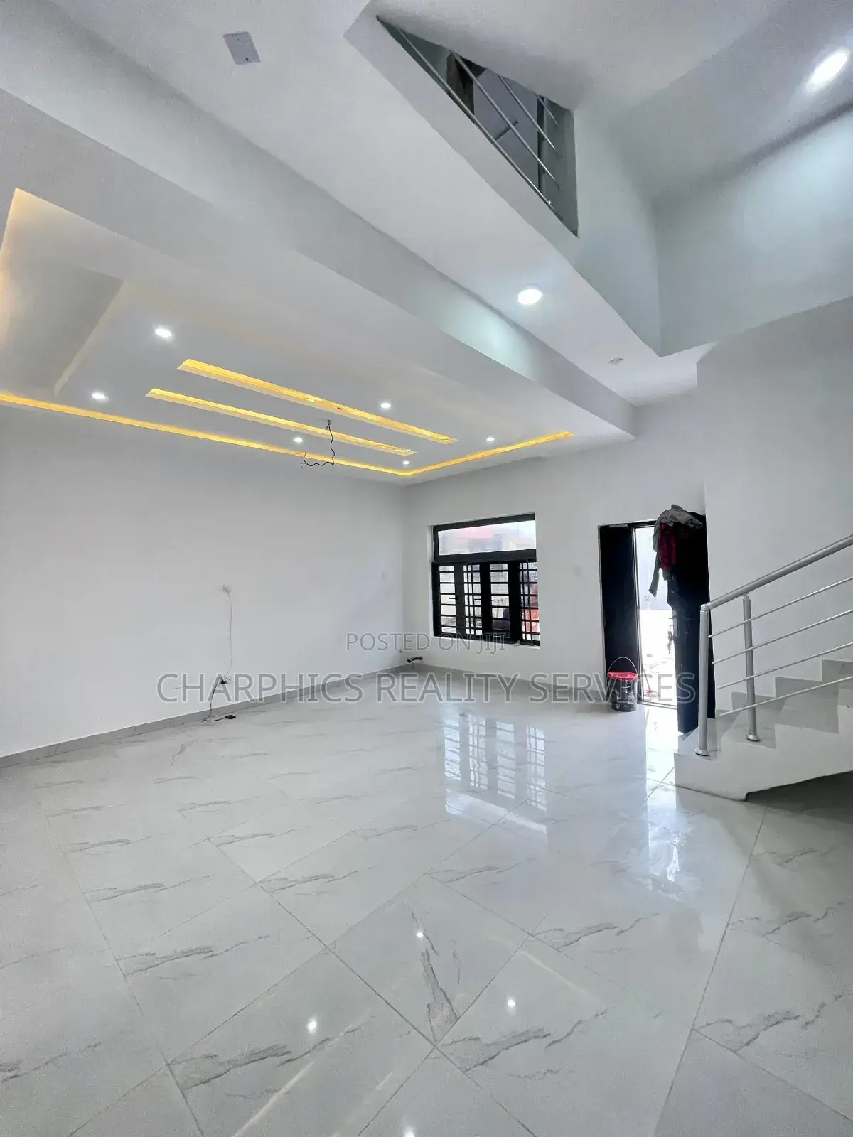 4bdrm Duplex in Igbo-efon for sale