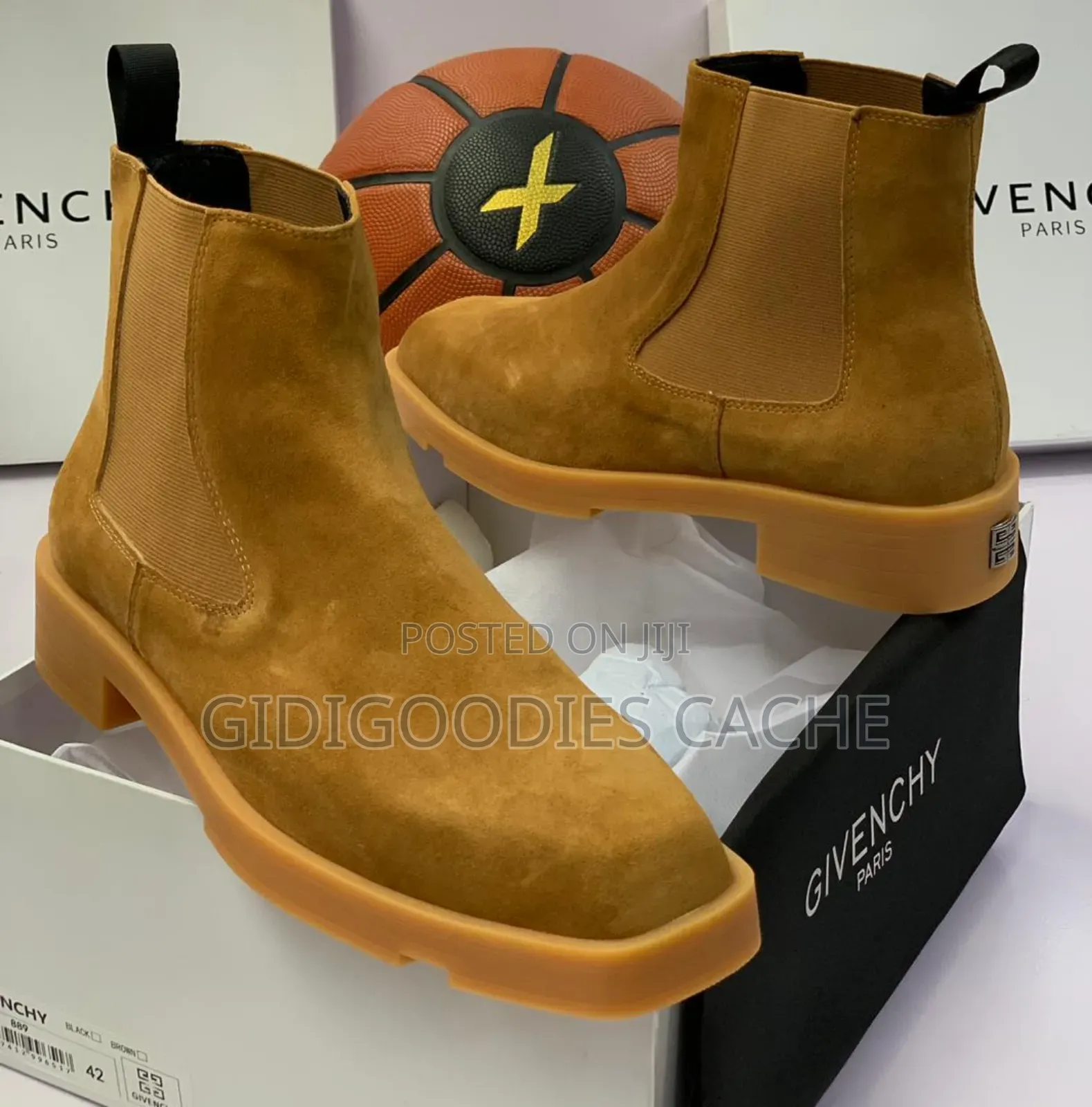 Givenchy Chelsea Boots