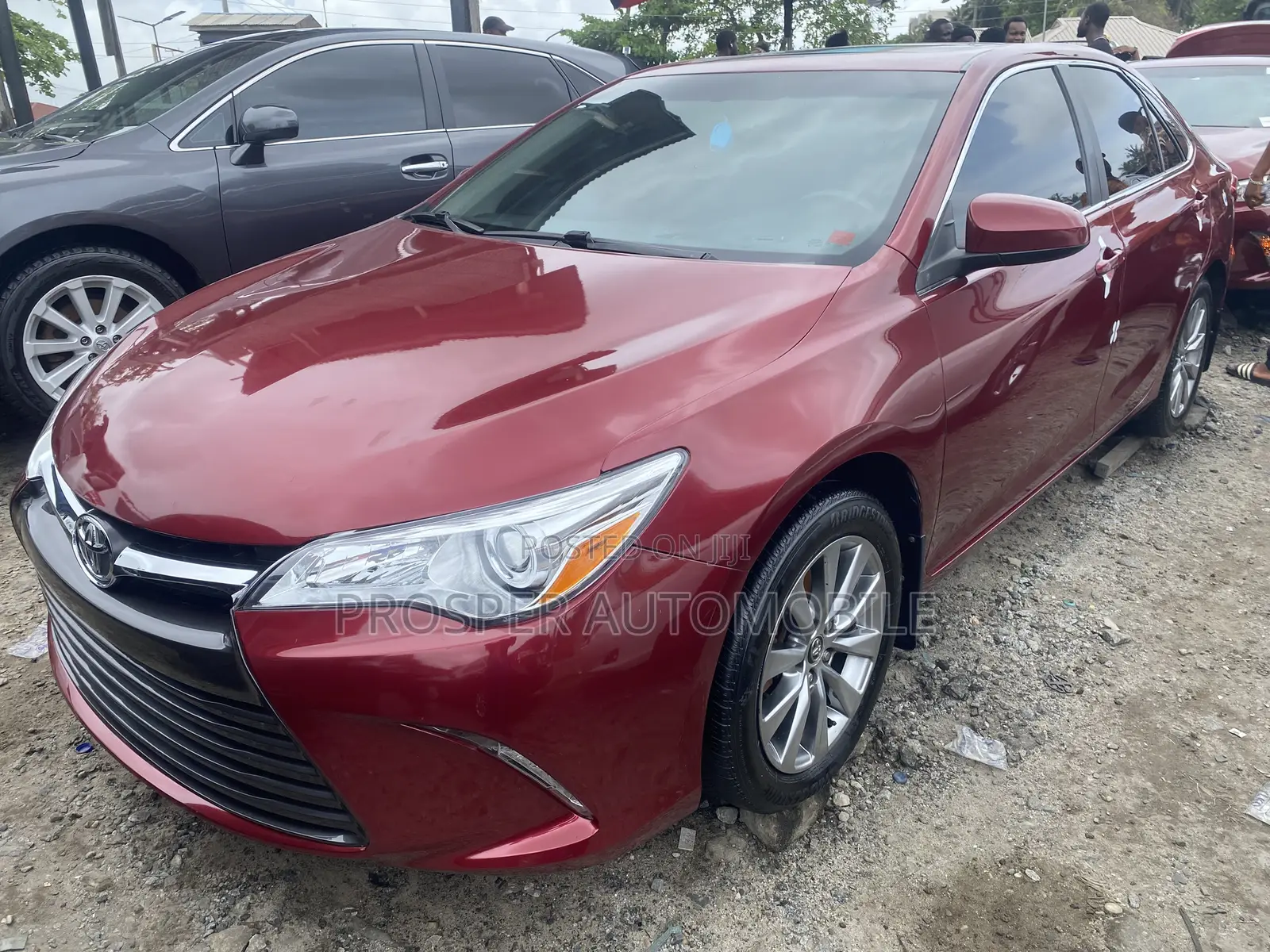 Toyota Camry 2016 Red