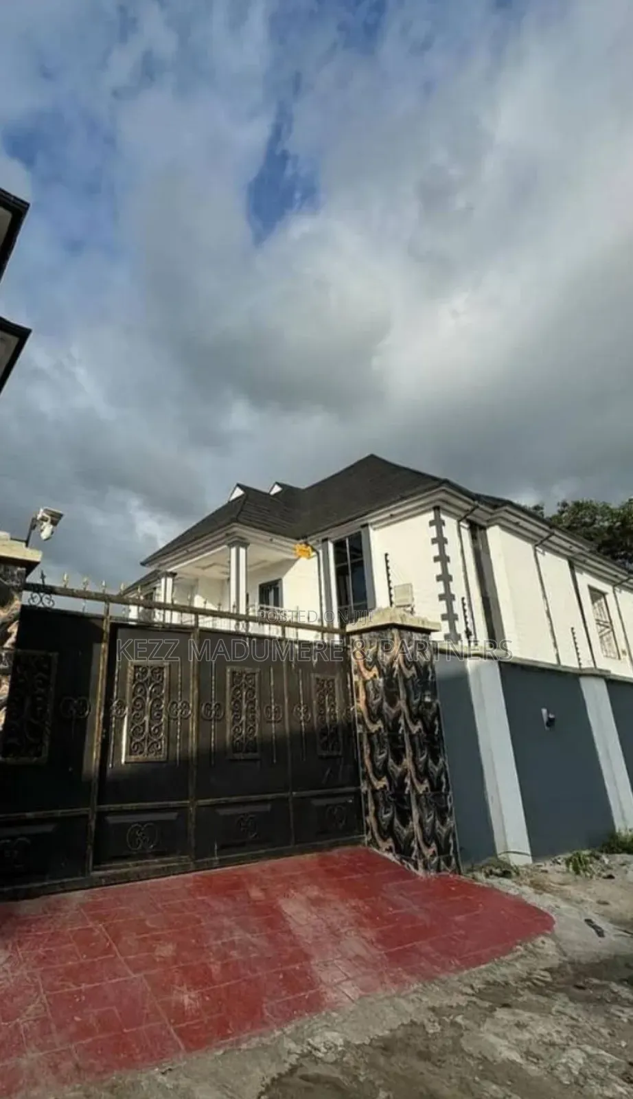 5bdrm Duplex in Army Range , Port for sale