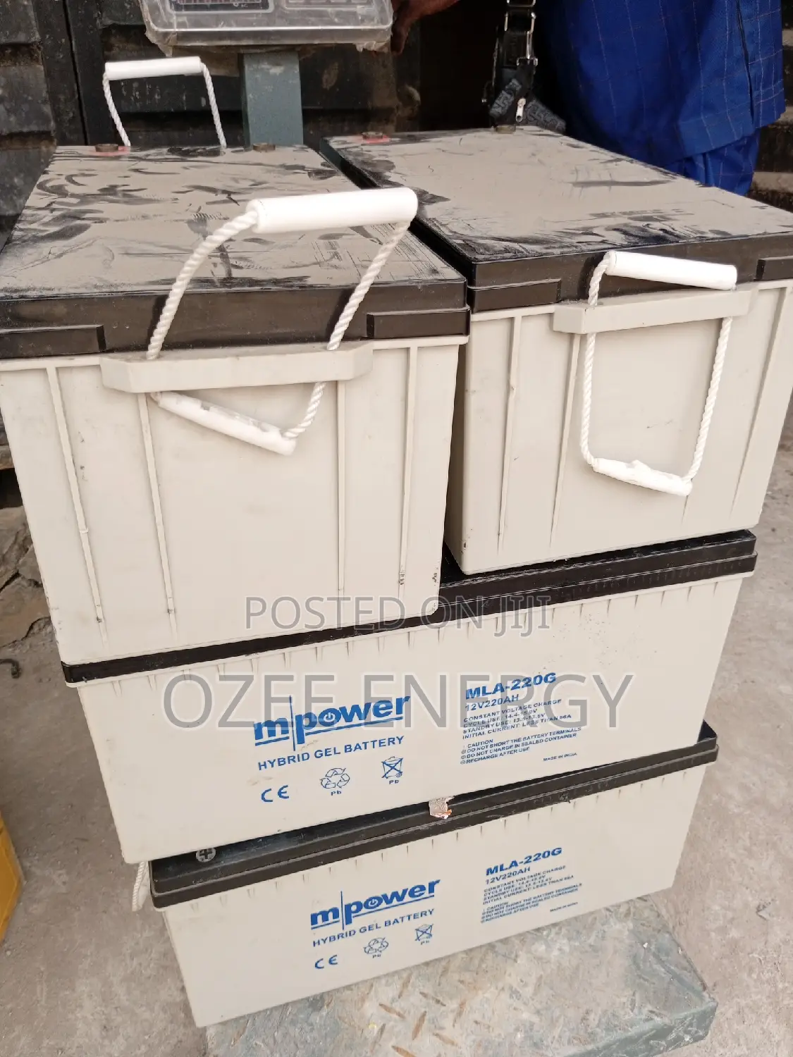 We're Buyers of Weak Solar Battery in Lagos