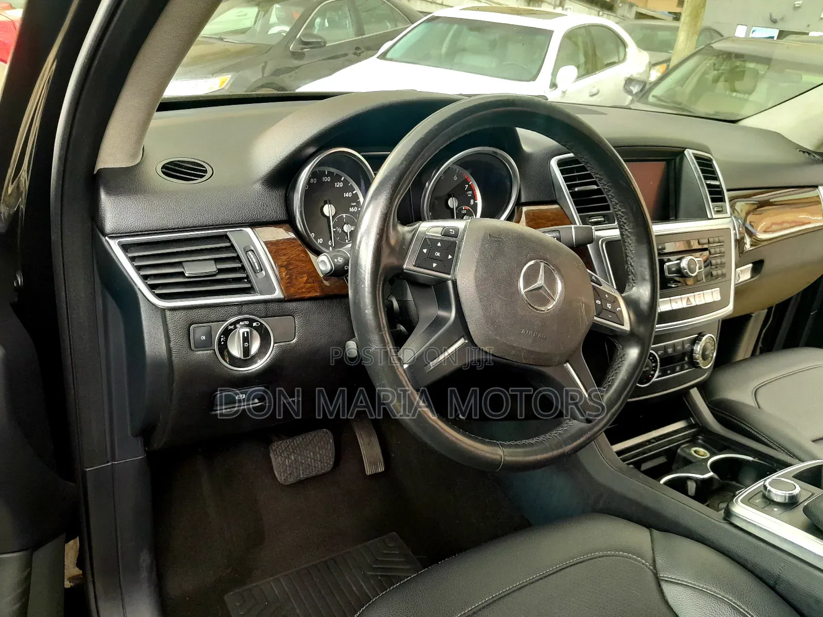 Mercedes-Benz M Class ML350 4MATIC 4dr SUV AWD (3.5L 6cyl 7A) 2015