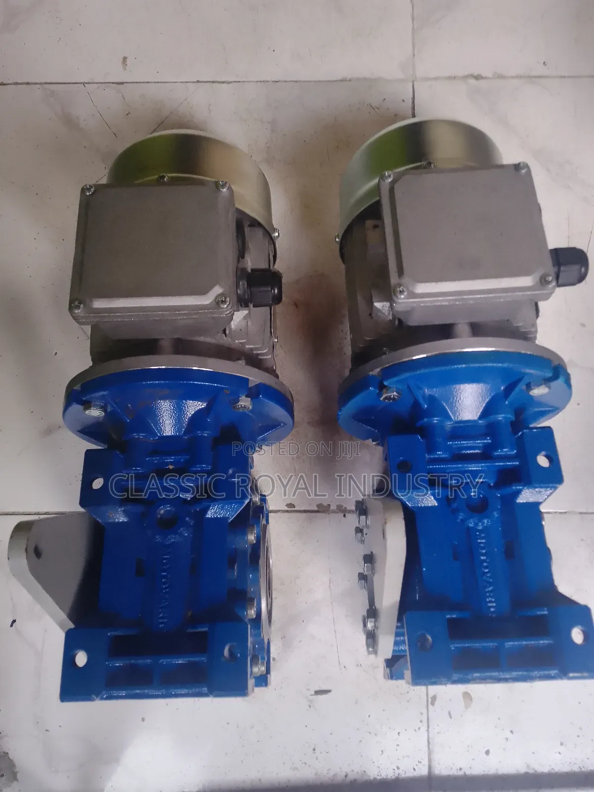 Gear Motor Ratio 100:1 Motovario