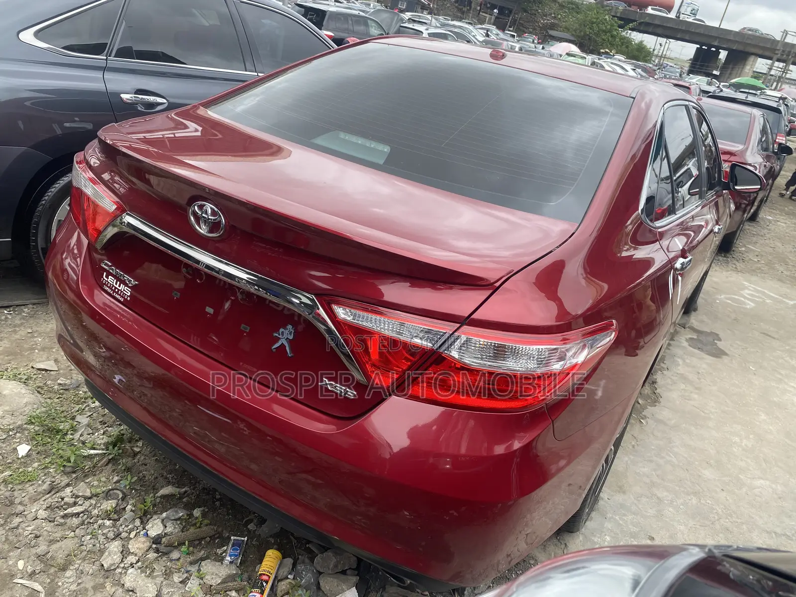 Toyota Camry 2015 Red