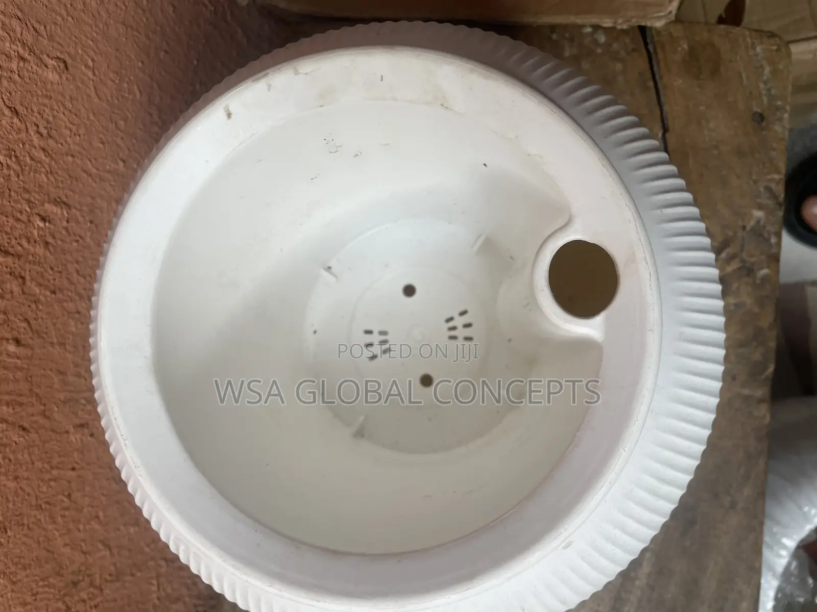 Round Design Flower Pots