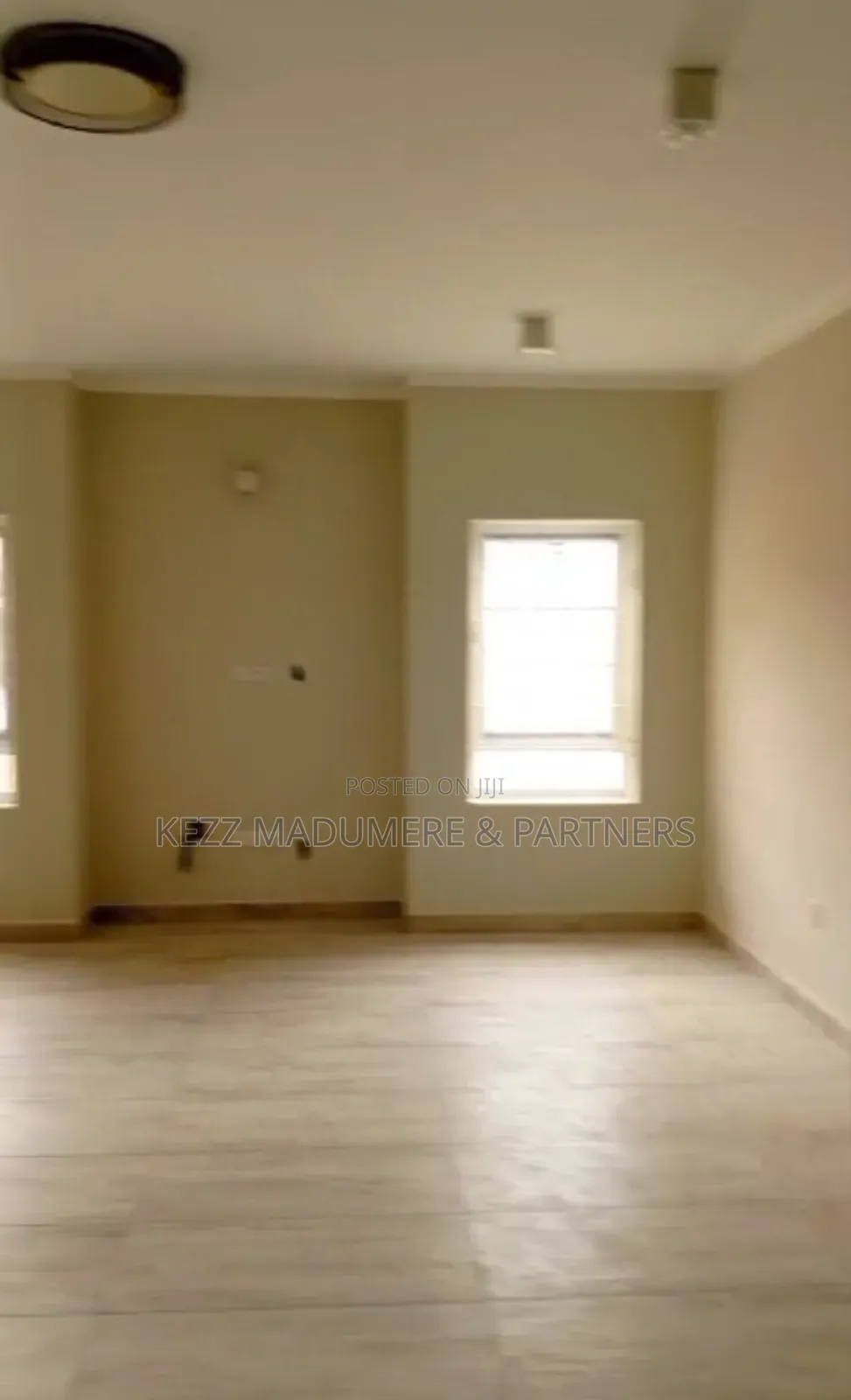 4bdrm Duplex in Old Gra , Port for rent