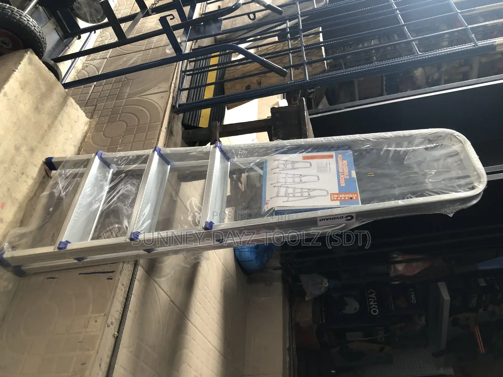 4 Step Kitchen Ladder