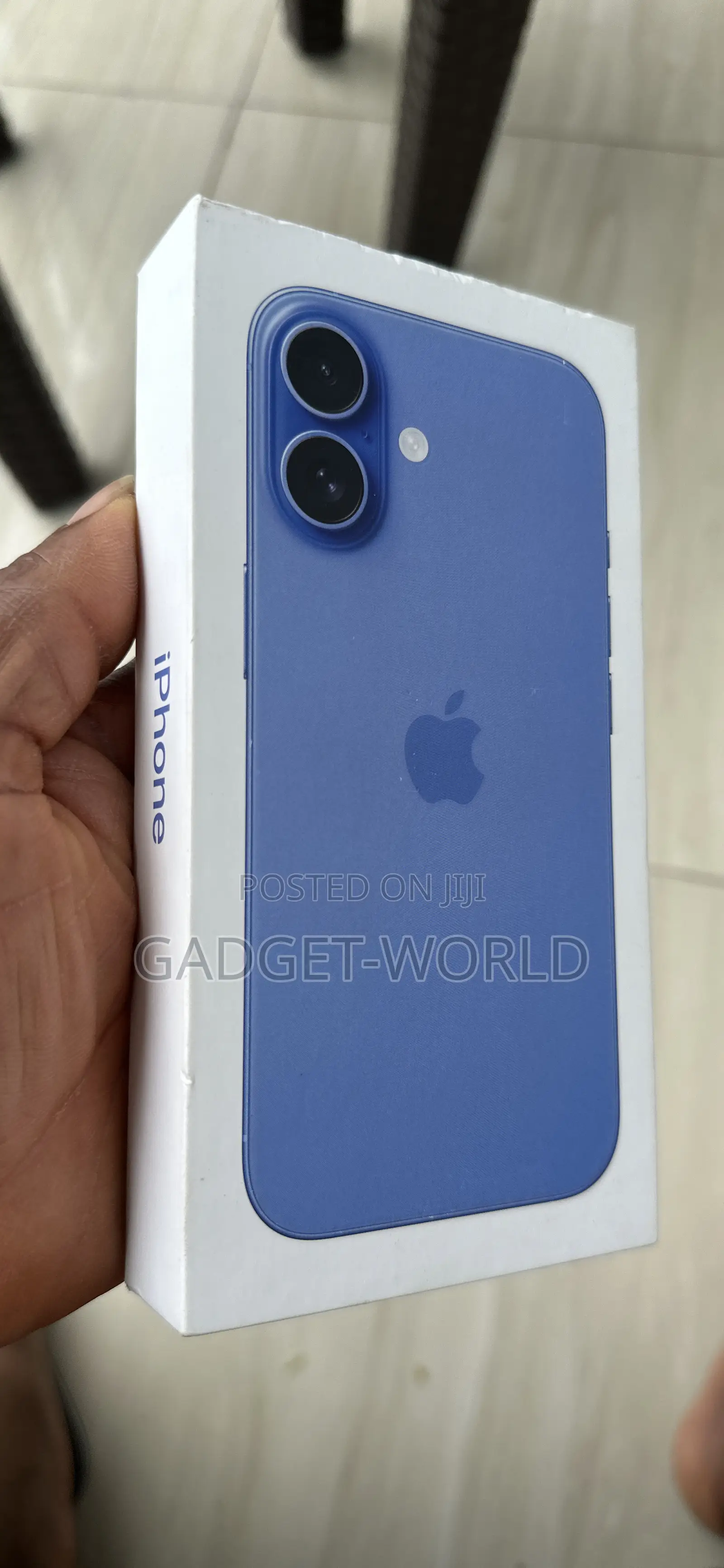 New Apple iPhone 16 256 GB Blue