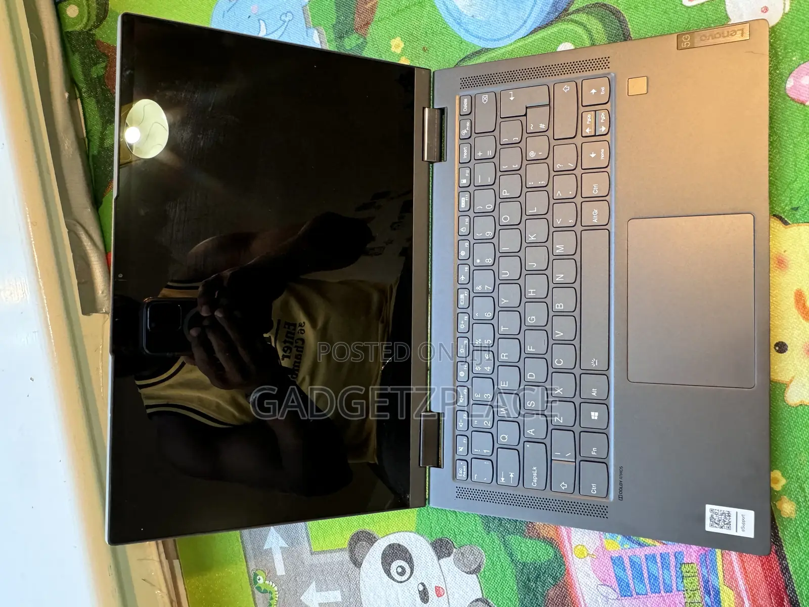 Laptop Lenovo Yoga 700 8GB SSD 512GB