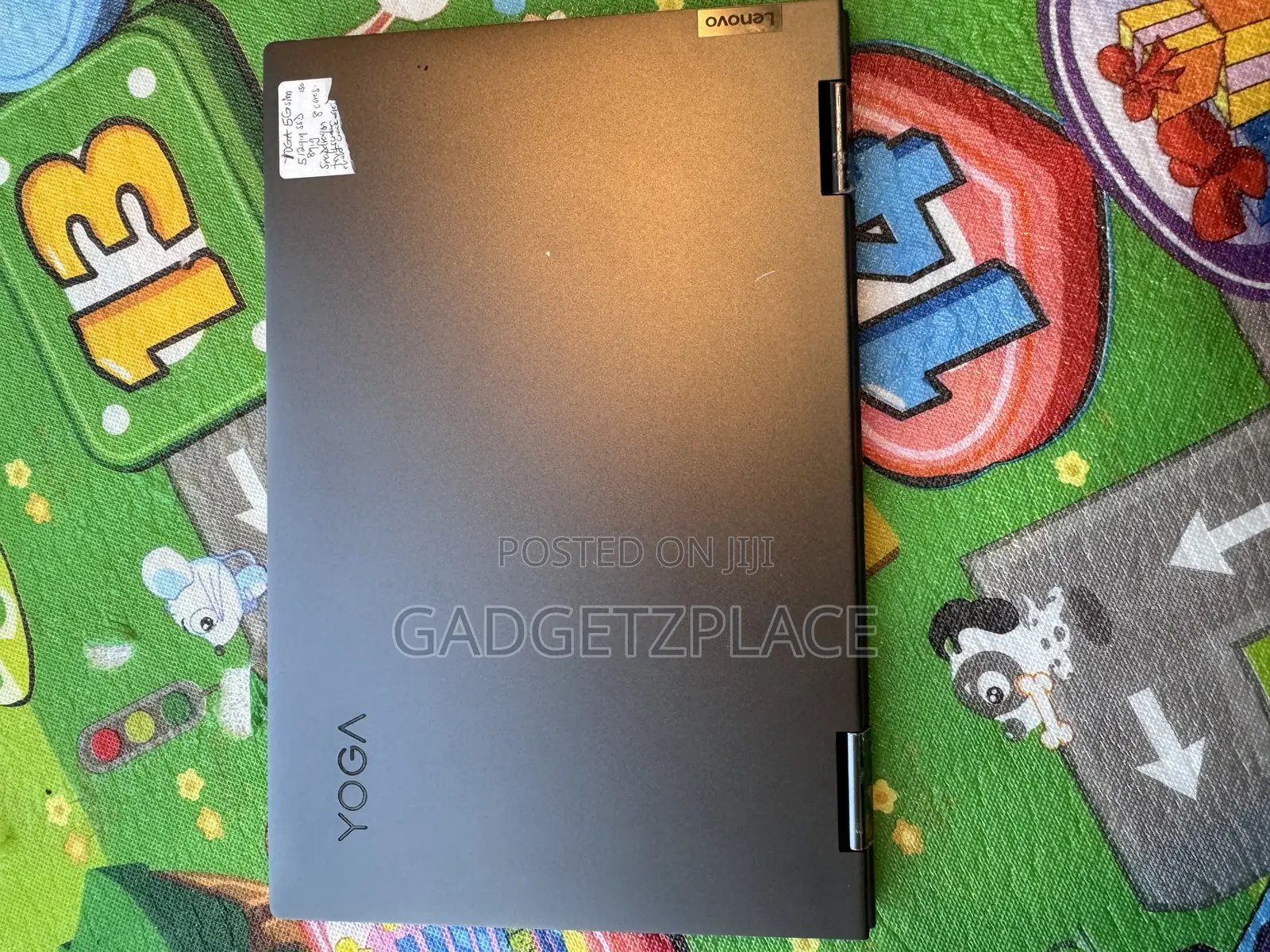 Laptop Lenovo Yoga 700 8GB SSD 512GB
