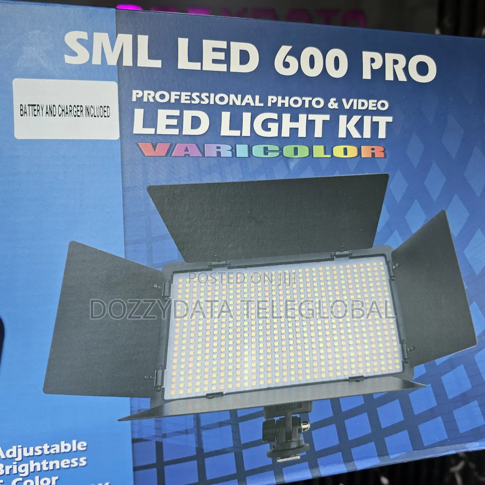 SML LED 600 PRO Light KIT With Stand