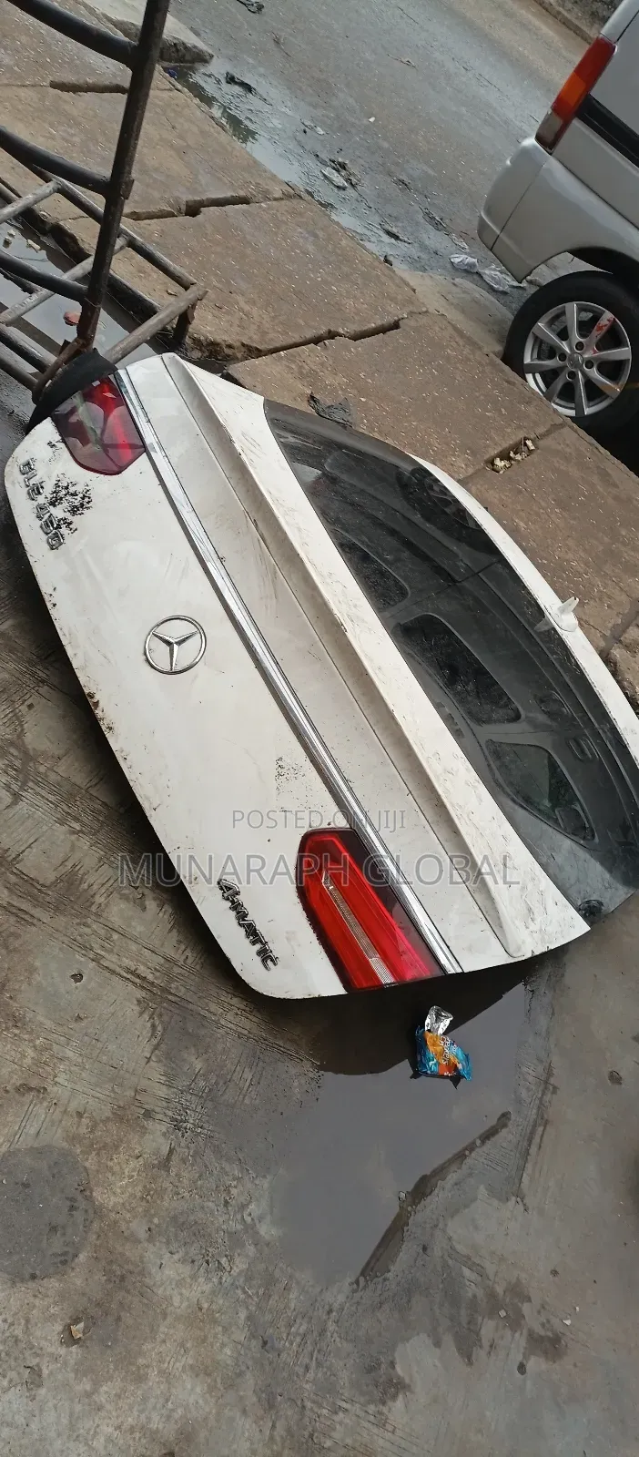 2019 Model Mercedes Benz GLE43 Coup Boot .