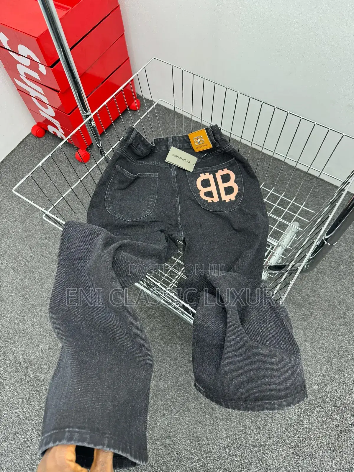 Best Quality Luxury Men's  Balenciaga Not Regular