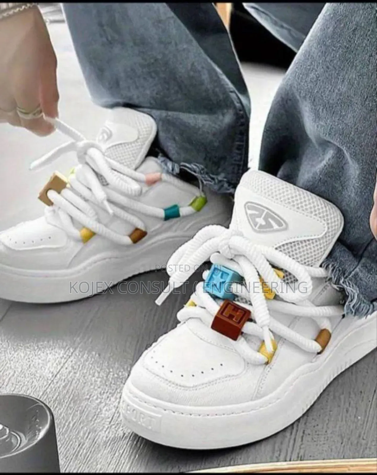 Ogiy Sneakers