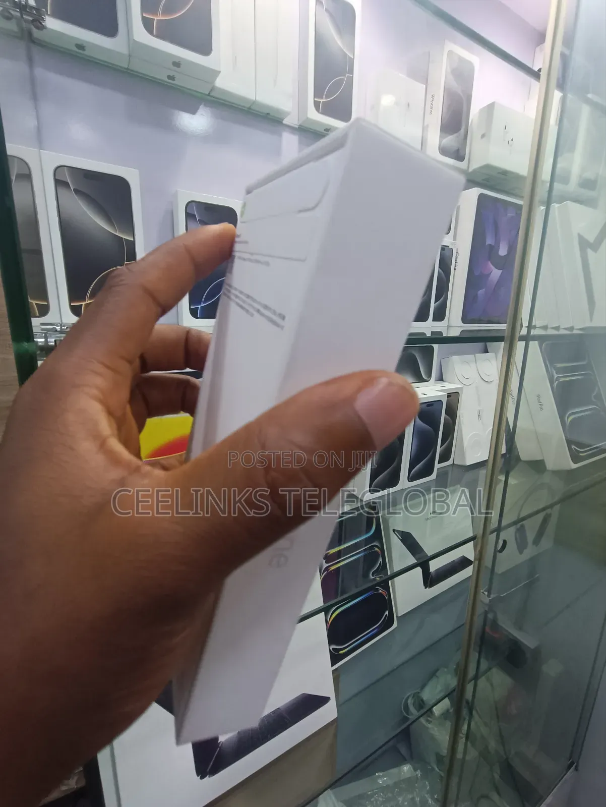 New Apple iPhone 16 256 GB White