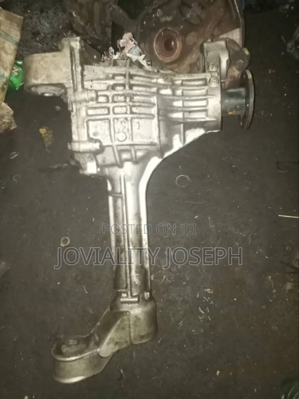 Front and Back Axel, Nissan Armada/Titan