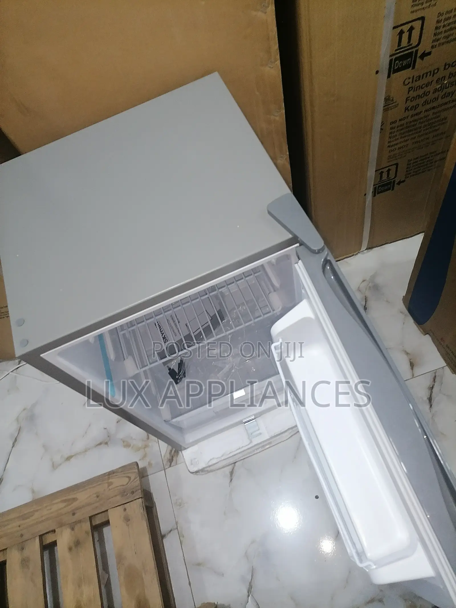 Super Fast Cooling Skyrun Refrigerator 80litres
