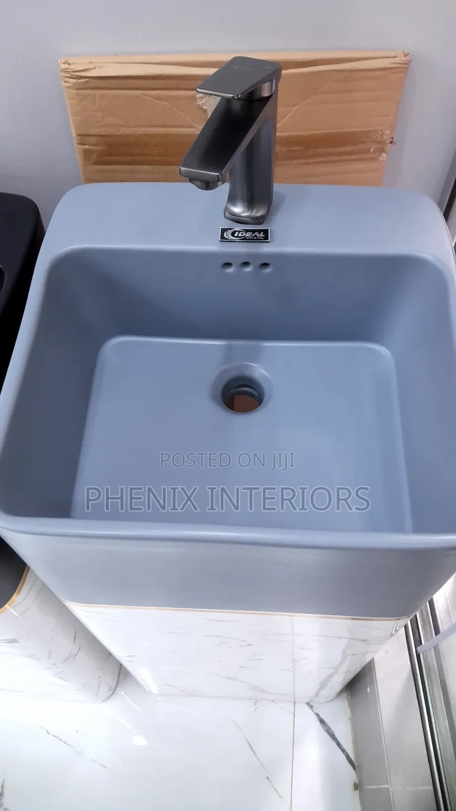 Free Standing Luxury Wash Hand Basin