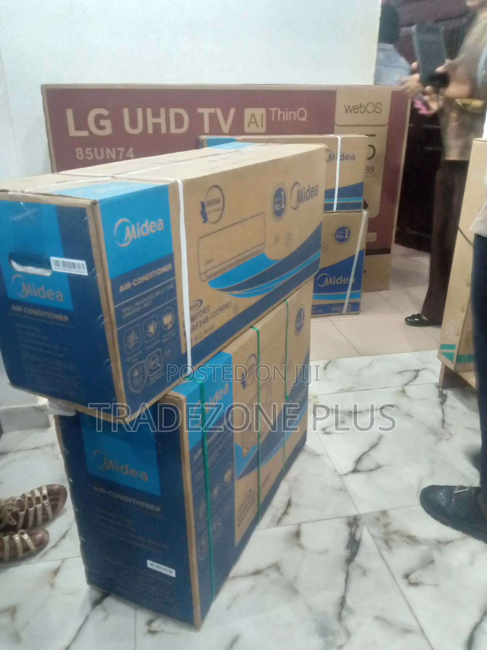 AIRPULSE Midea 1.5hp Inverter Air Conditioner