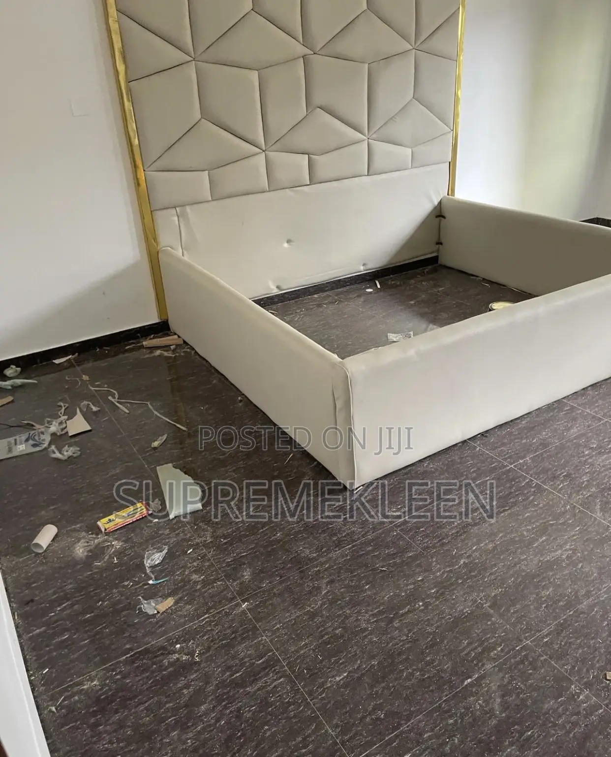 House Cleaning and Moving-in Cleaning.