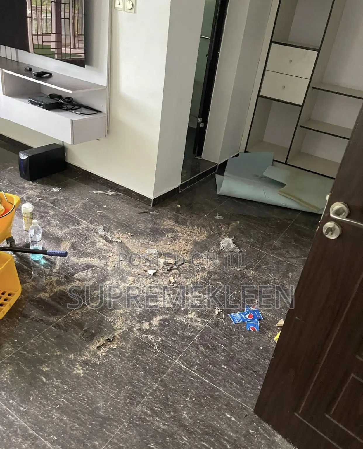 House Cleaning and Moving-in Cleaning.