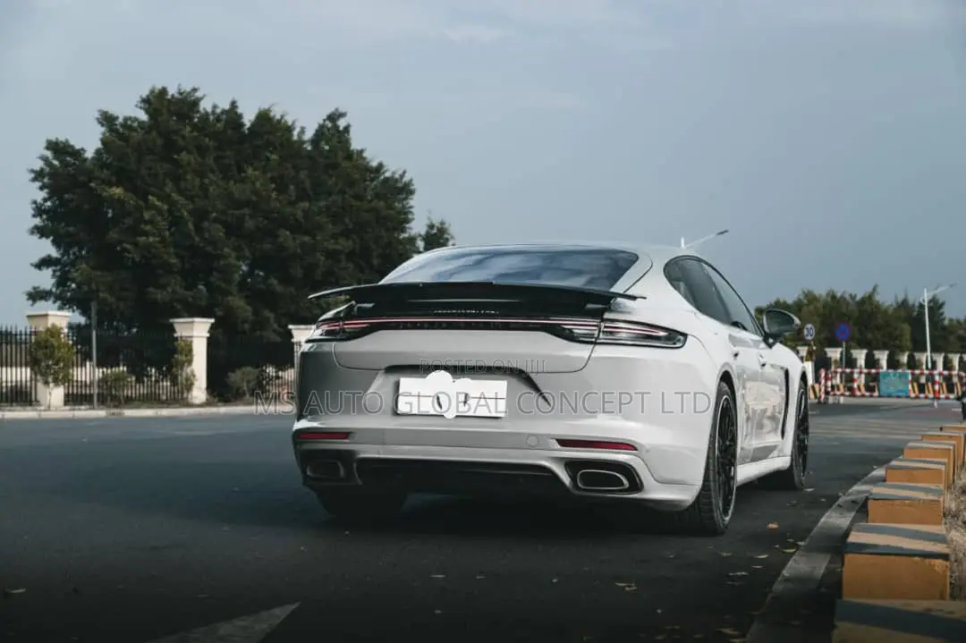 Porsche Panamera 2010 Upgrade to 2022