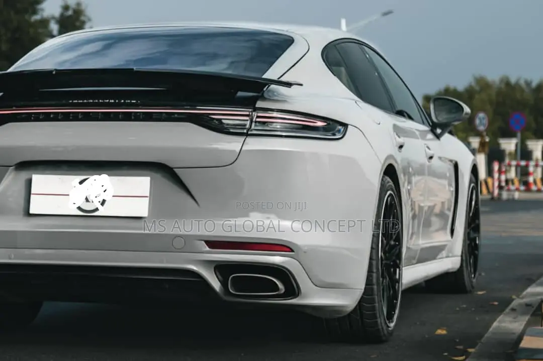 Porsche Panamera 2010 Upgrade to 2022