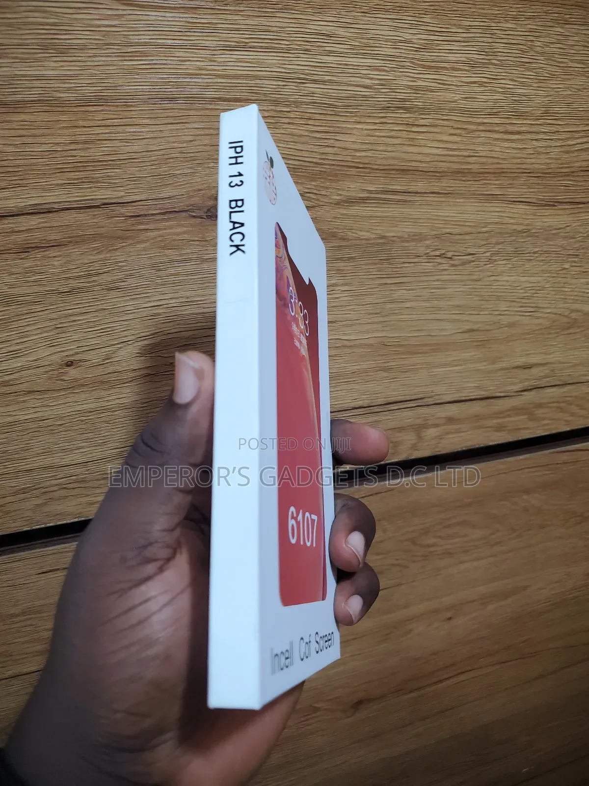 iPhone 13 Screen