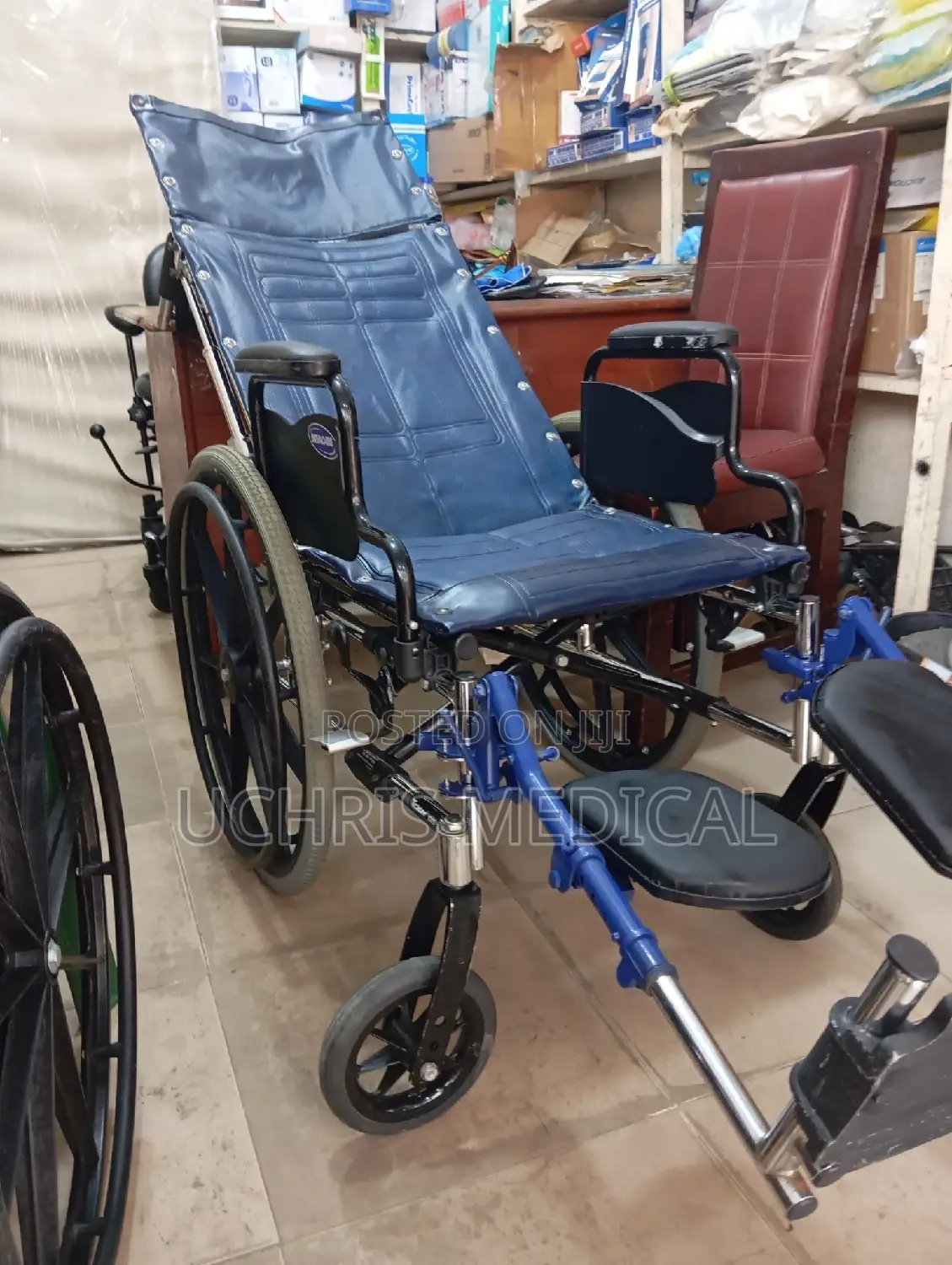 Invacare Authopedic Reclining Wheelchair