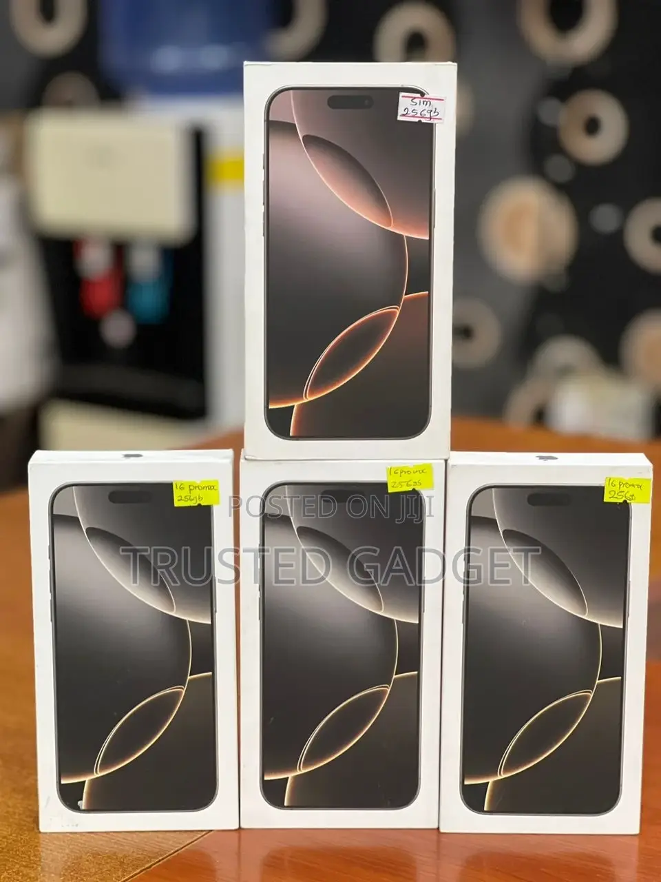 New Apple iPhone 16 Pro 128 GB Black