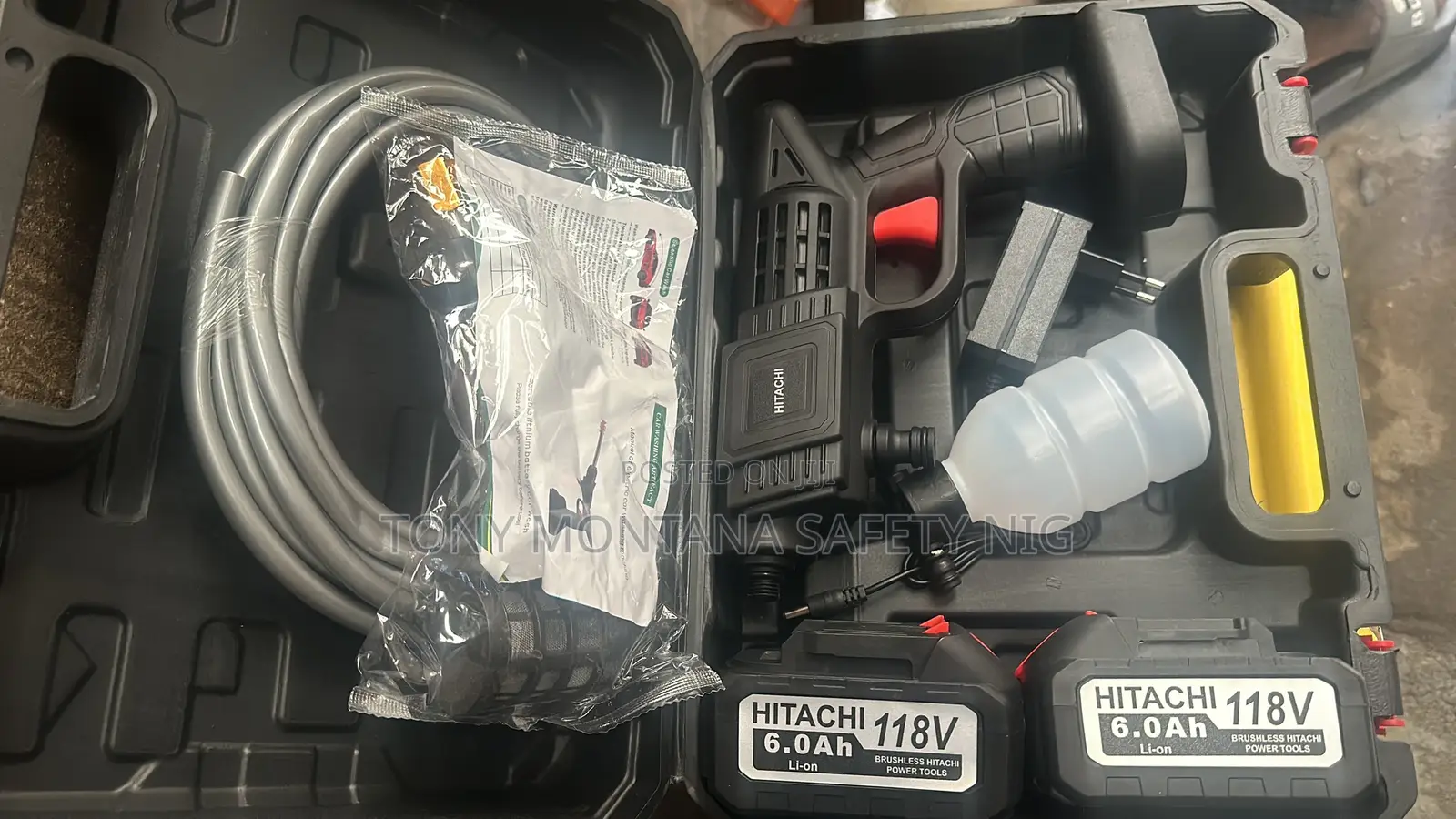 118v Cordless Pressure Washer
