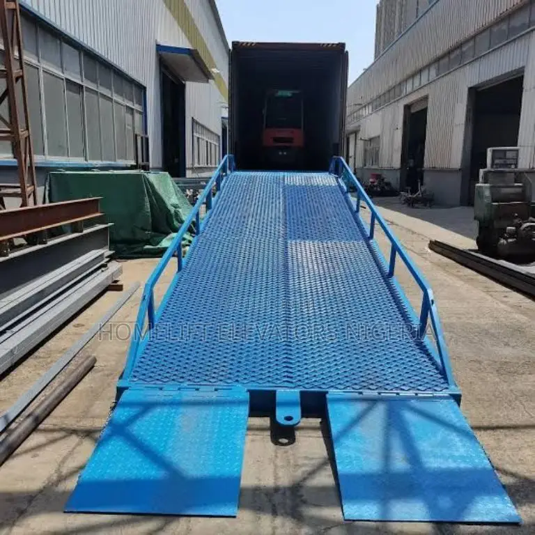 Easy Move Dock Leveler Mobile Loading Yard Ramp