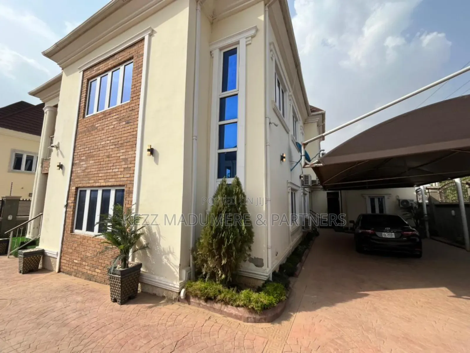 Furnished 4bdrm Duplex in Gaduwa ,Abuja , Fct for sale