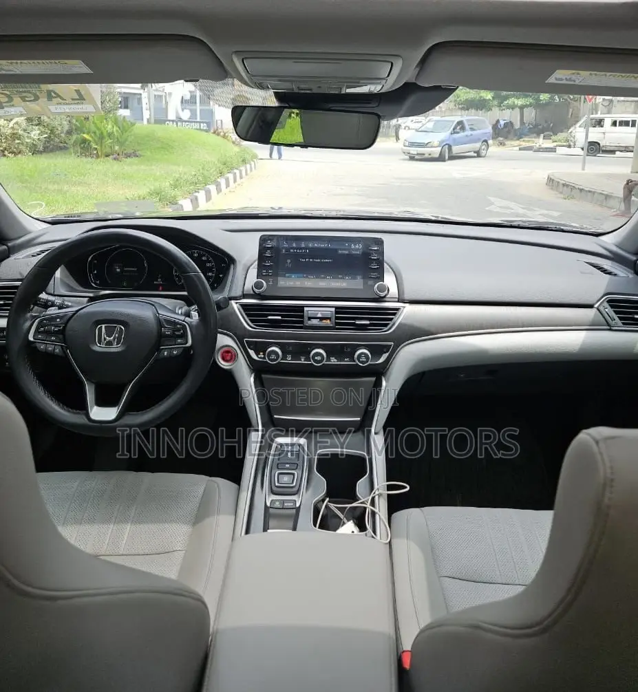 Honda Accord Touring 2.0T 2018 Gray