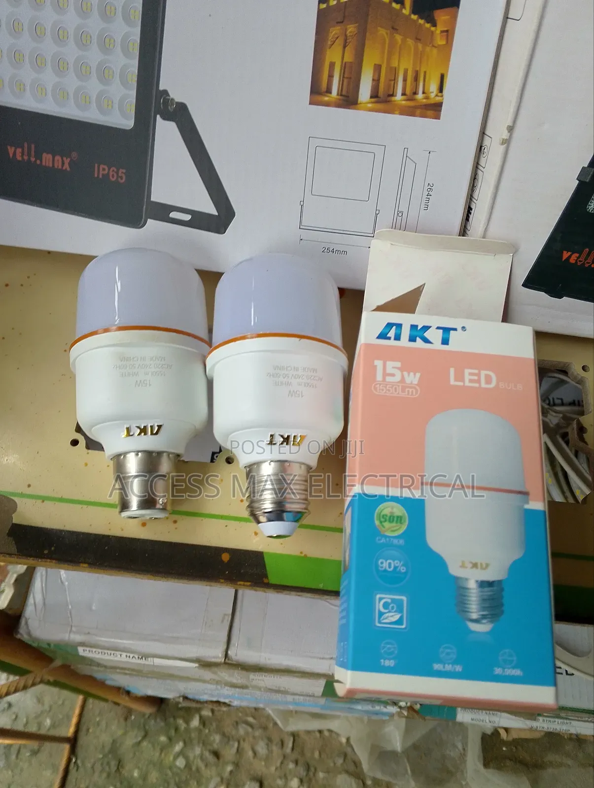 15watt Akt Bulbs White Light