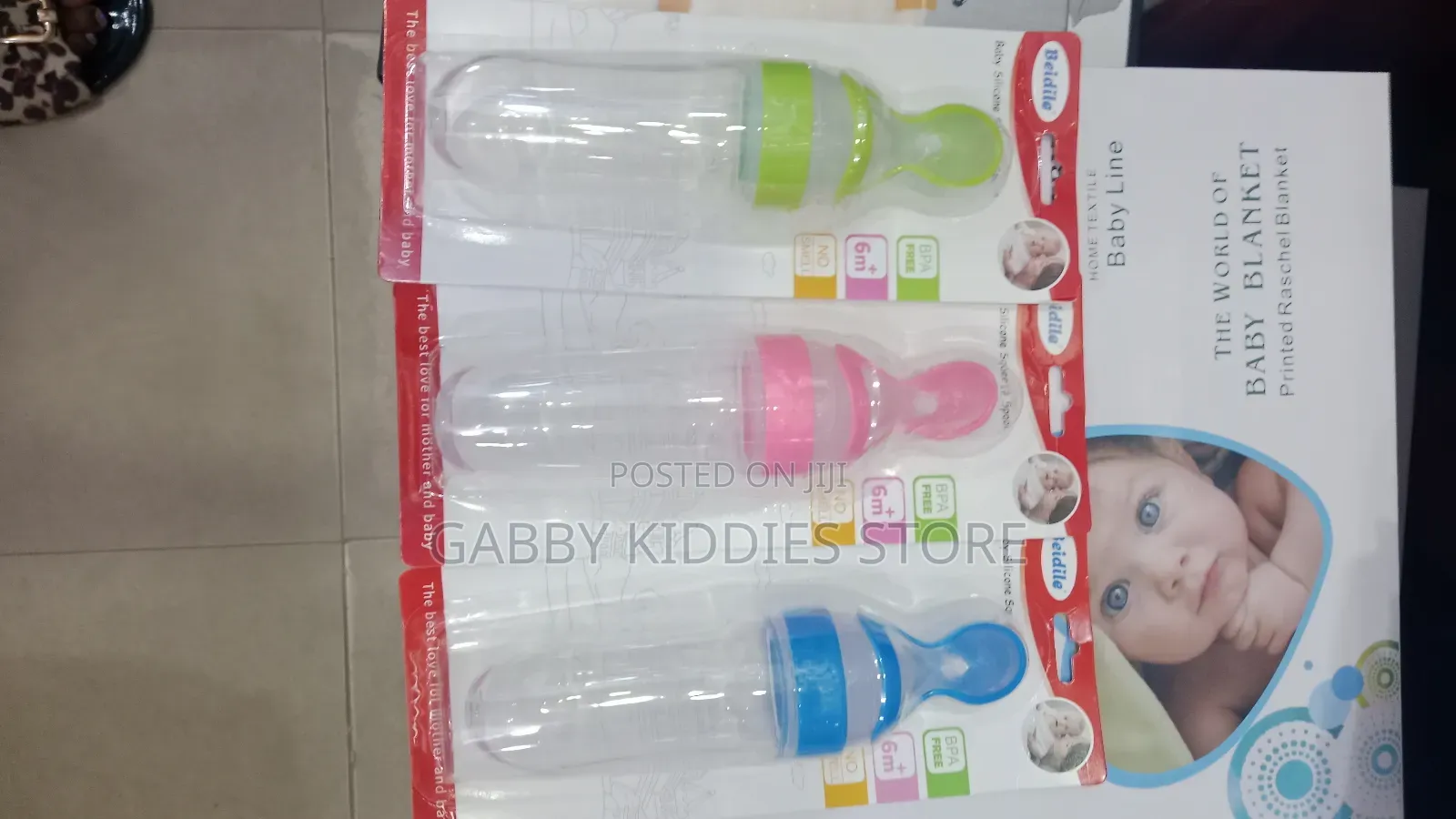 Silicone Feeder