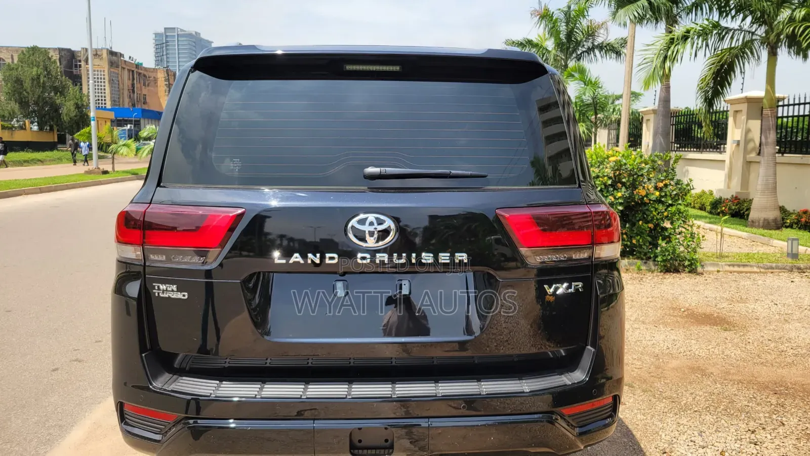 New Toyota Land Cruiser 2025 Black