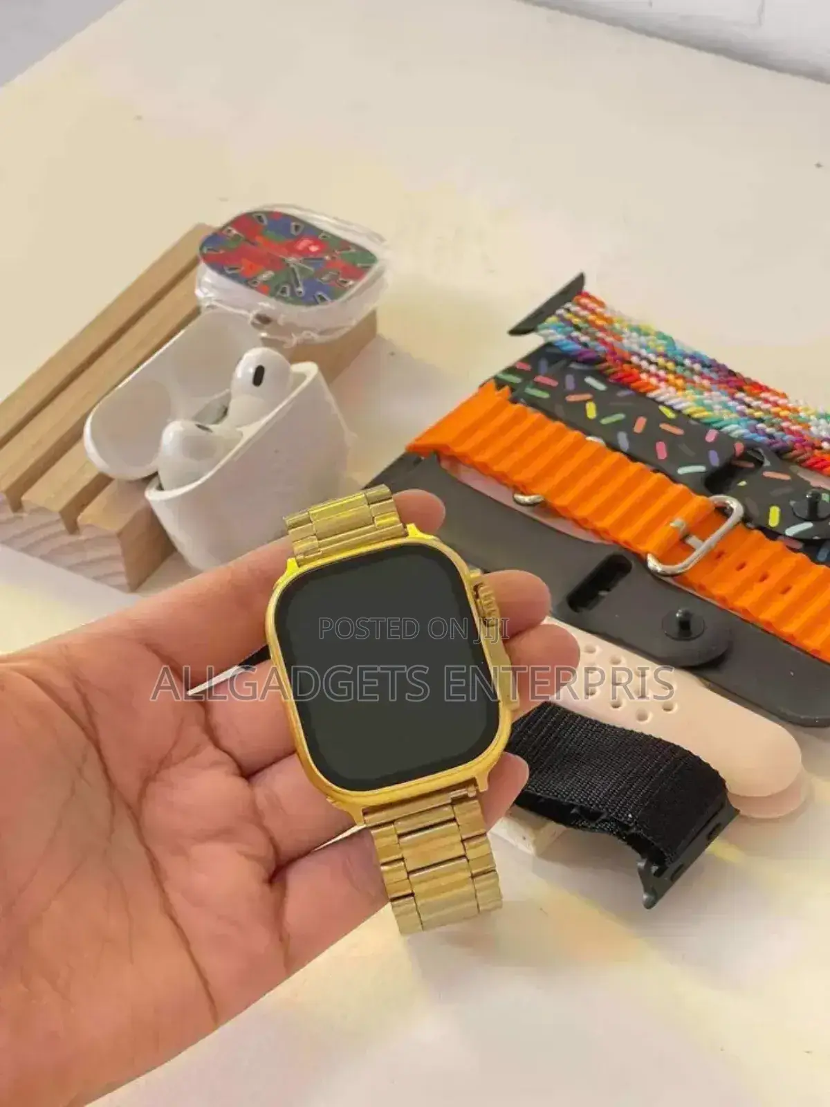 H20 Smartwatch Gold