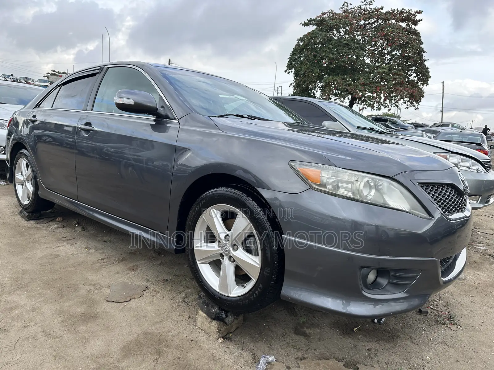 Toyota Camry 2010 Gray