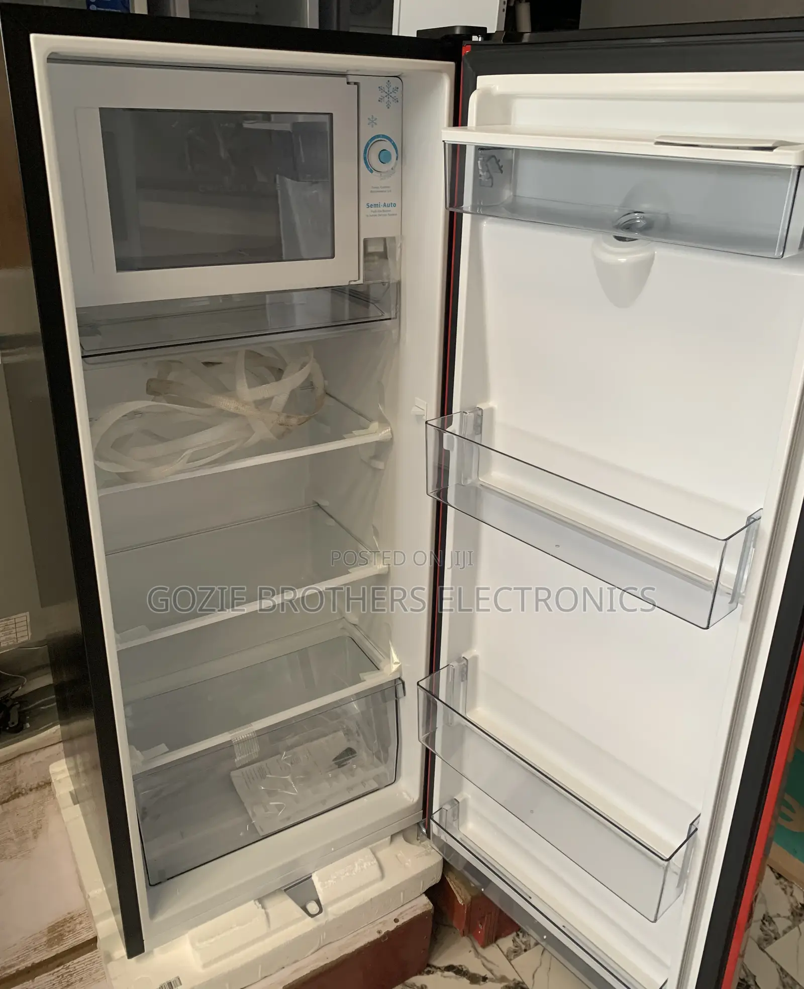 Hisense 176 Liters Refrigerator With Water Dispenser (Red)