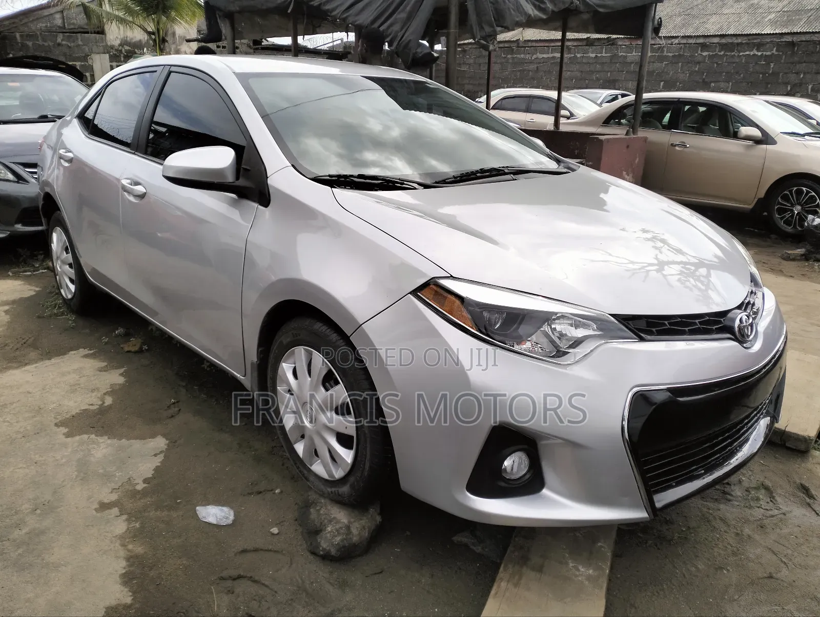 Toyota Corolla 2015 Silver