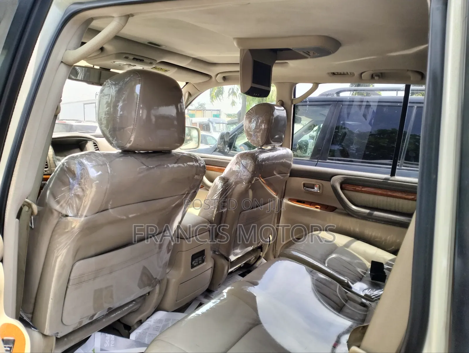 Lexus LX 470 Sport Utility 2007 White