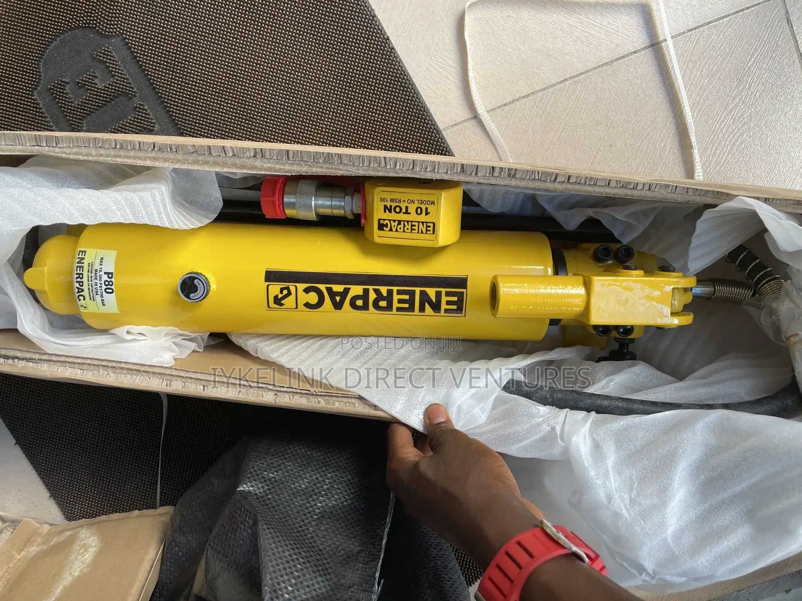 Enerpac Hydraulic Pump And Jack
